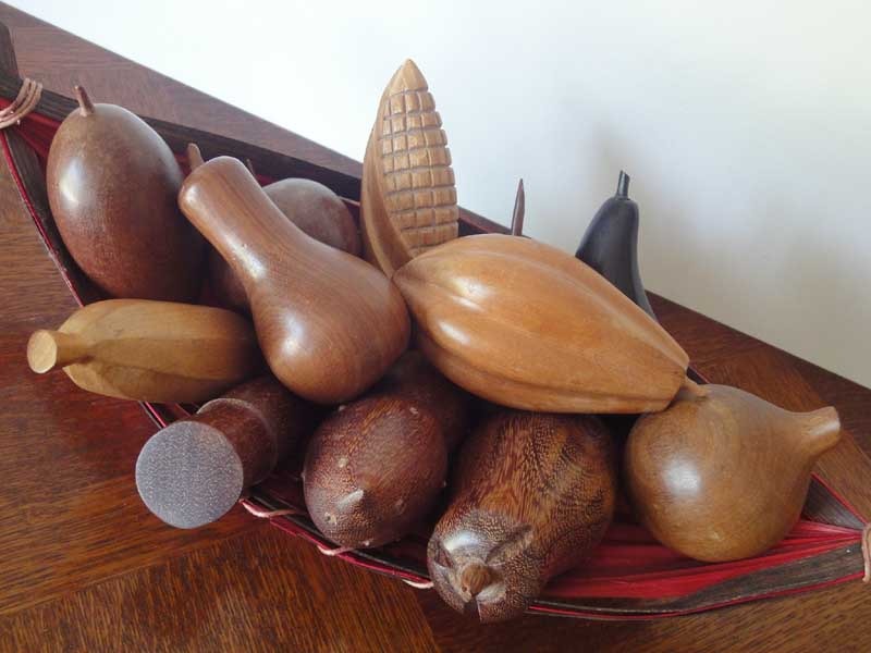 Corbeille de fruits en bois