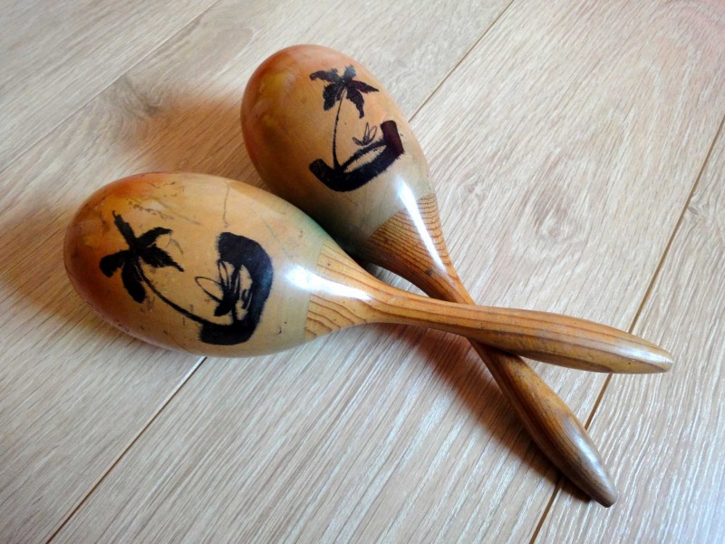 Maracas vintage en bois