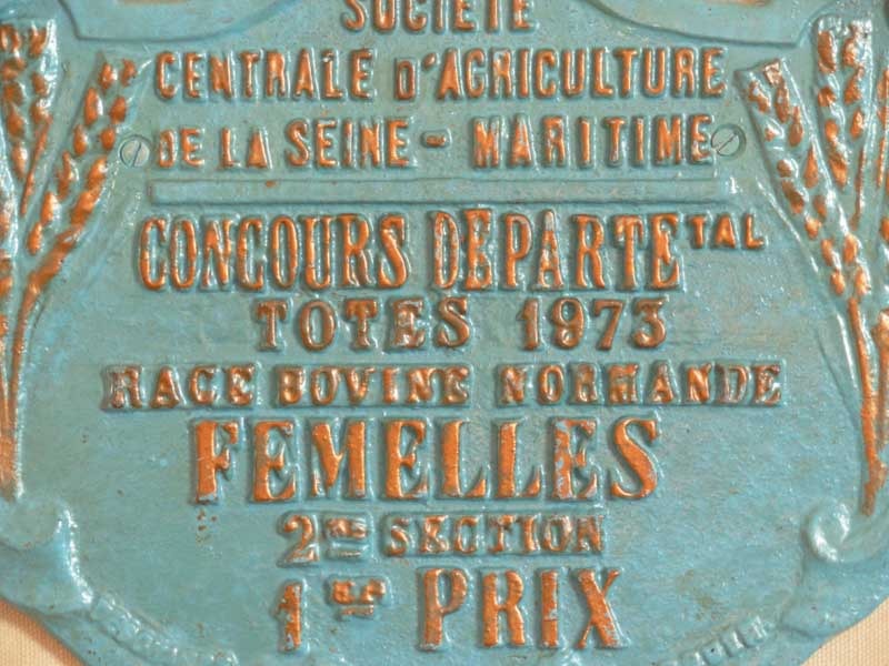 Plaque de concours agricole bovins 1973