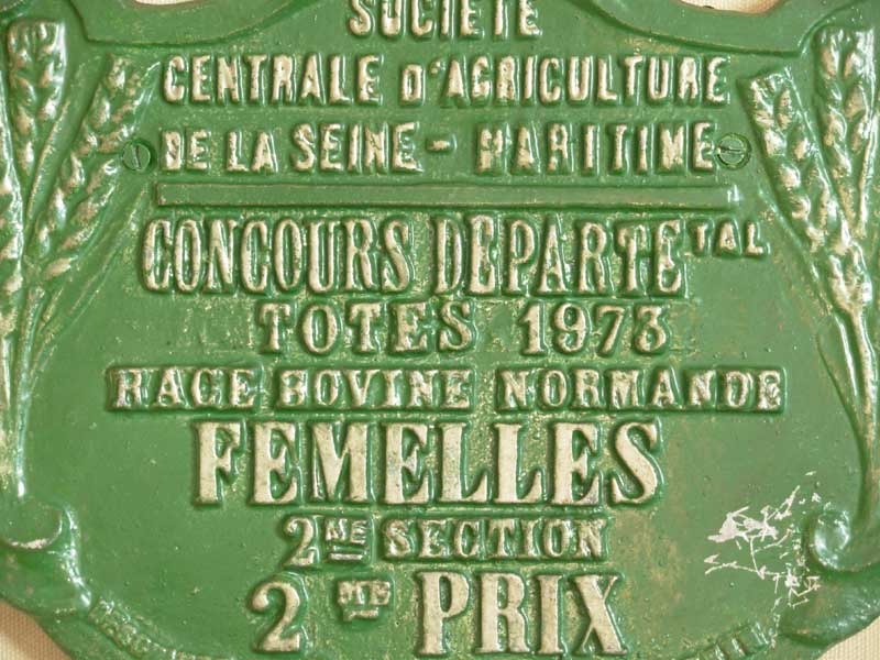 Plaque de concours agricole bovins 1973